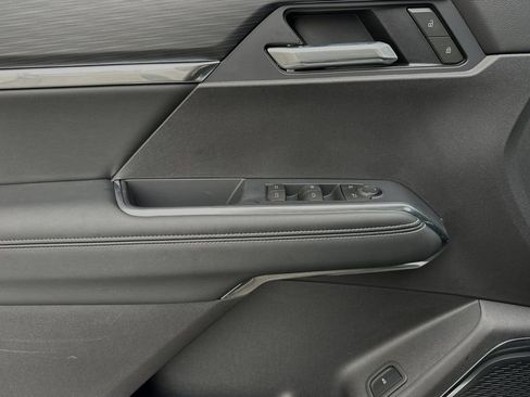 New 2025 GMC Acadia Elevation w/ Black Edition image 9