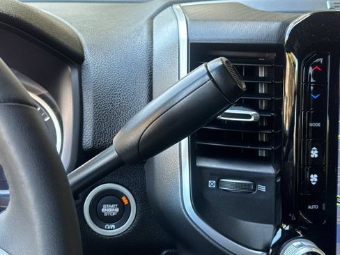Used 2025 RAM 2500 Big Horn AWD/4WD image 21