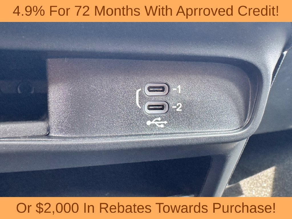 New 2027 Chrysler Pacifica Select FWD image 21