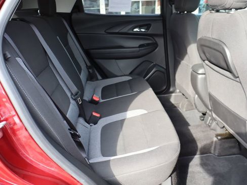 Used 2023 Chevrolet TrailBlazer LT w/ Convenience Package image 38