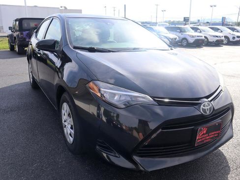 Used 2017 Toyota Corolla L FWD image 25