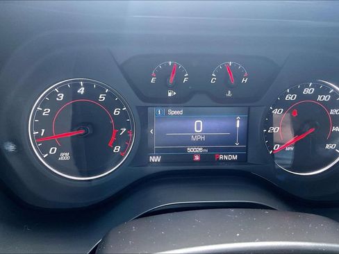 Used 2022 Chevrolet Camaro LT RWD image 20