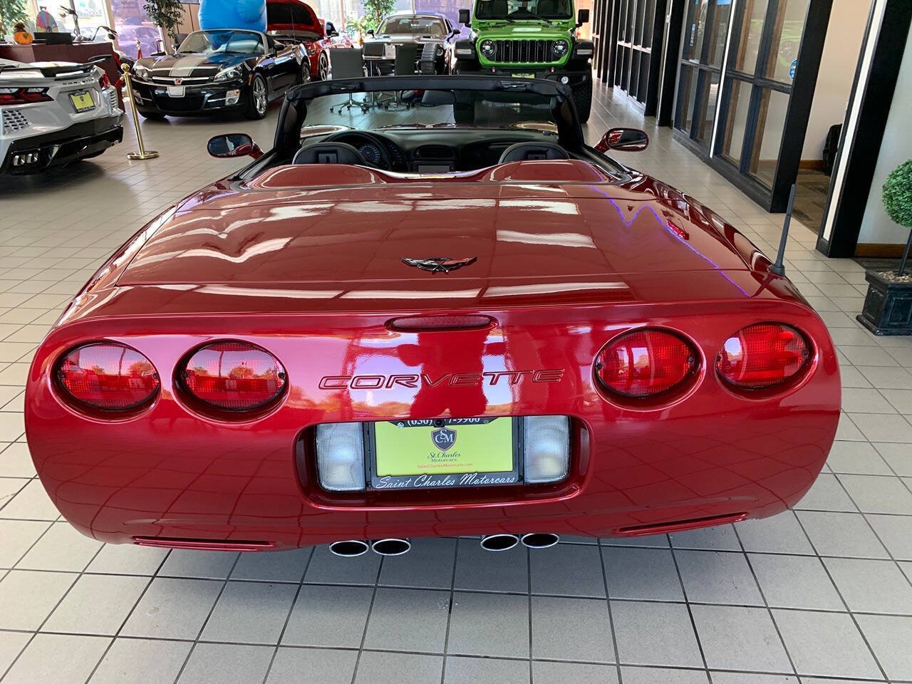 Used 2004 Chevrolet Corvette Convertible w/ Preferred Equipment Group RWD image 6