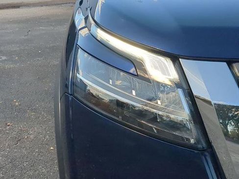 Certified 2024 Nissan Pathfinder Platinum image 10