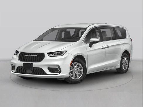Used 2023 Chrysler Pacifica Touring-L FWD image 2