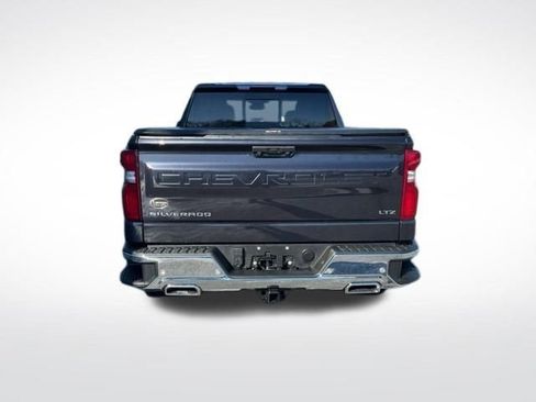 Certified 2022 Chevrolet Silverado 1500 LTZ w/ LTZ Convenience Package II image 10