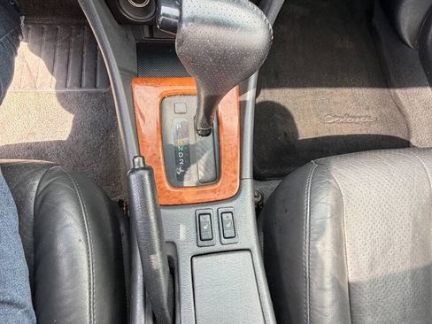 Used 2002 Toyota Solara SE FWD image 11