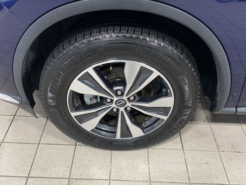 Certified 2023 Nissan Murano S image 3