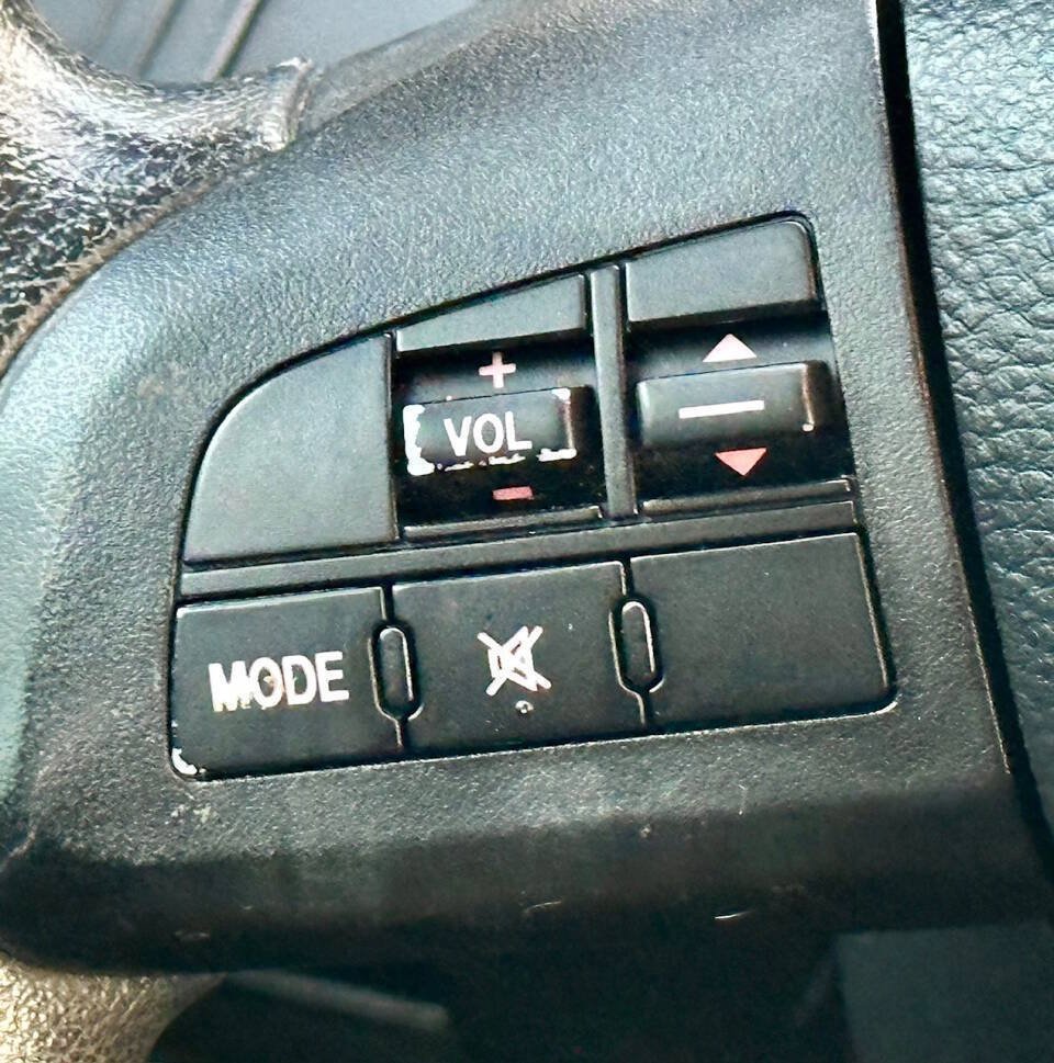 Used 2011 MAZDA MAZDA3 i Sport FWD image 14