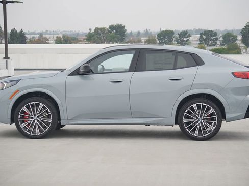 New 2026 BMW X2 xDrive28i w/ Technology Package image 4