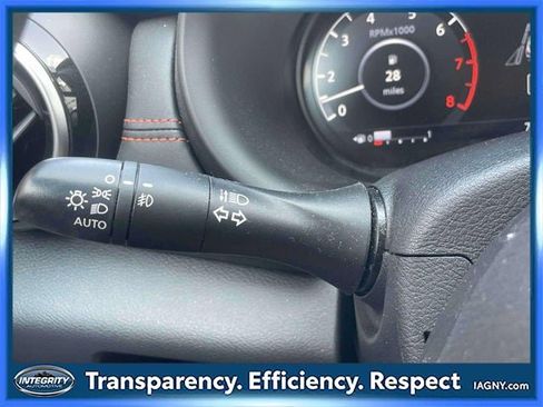 Used 2024 Nissan Kicks SR image 21