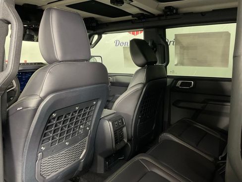 New 2026 Ford Bronco Badlands AWD/4WD image 15
