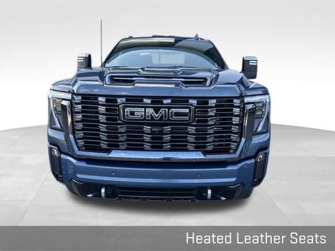 Used 2024 GMC Sierra 2500 Denali Ultimate AWD/4WD image 6