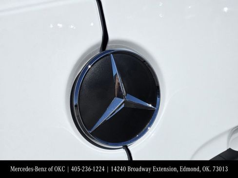 Used 2025 Mercedes-Benz Sprinter 2500 image 8