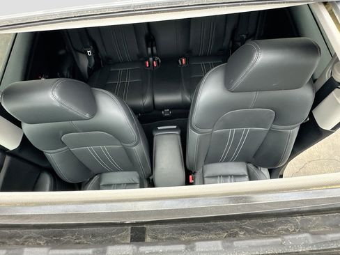 Used 2024 Honda HR-V EX-L image 14