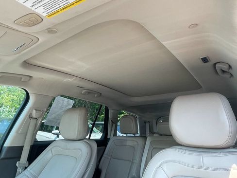 Used 2020 Lincoln Aviator Reserve w/ Equipment Group 201A AWD/4WD image 32