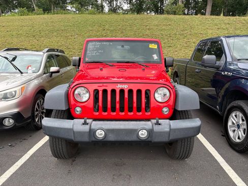 Used 2017 Jeep Wrangler Sport w/ Quick Order Package 24S AWD/4WD image 2