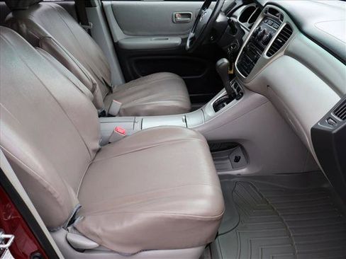 Used 2004 Toyota Highlander 4WD V6 image 24