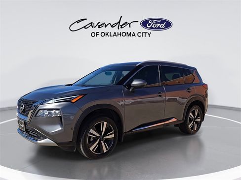 Used 2023 Nissan Rogue Platinum w/ Platinum Premium Package image 4