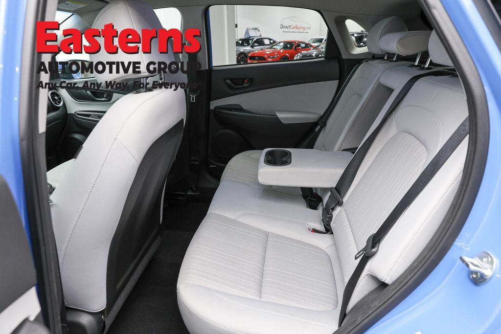 Used 2022 Hyundai Kona SEL w/ Cargo Package AWD/4WD image 22