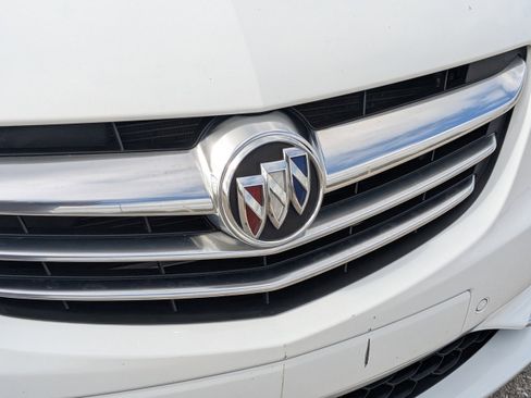 Used 2018 Buick Cascada Premium image 11