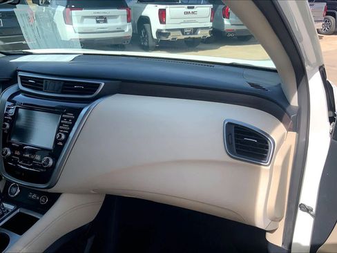 Used 2023 Nissan Murano Platinum w/ Cargo Package image 18