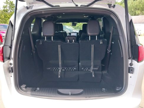 New 2026 Chrysler Voyager LX image 39