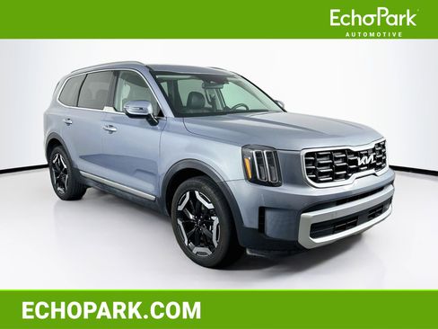 Used 2025 Kia Telluride S AWD/4WD image 1