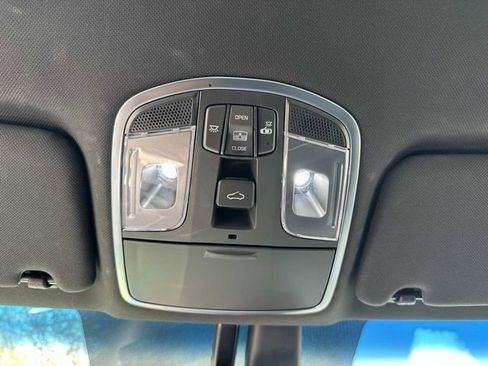 Used 2019 Hyundai Sonata Limited image 25