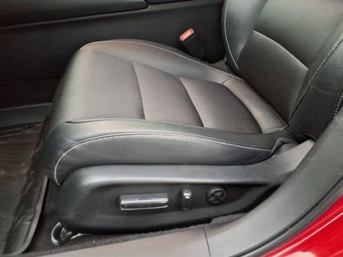 Used 2019 Honda Accord Sport image 17