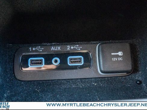 Certified 2020 Jeep Grand Cherokee Laredo image 22