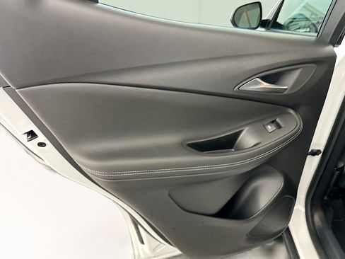 Used 2025 Buick Encore GX Preferred image 26