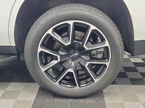 Used 2023 Chevrolet Tahoe RST w/ Luxury Package AWD/4WD image 10
