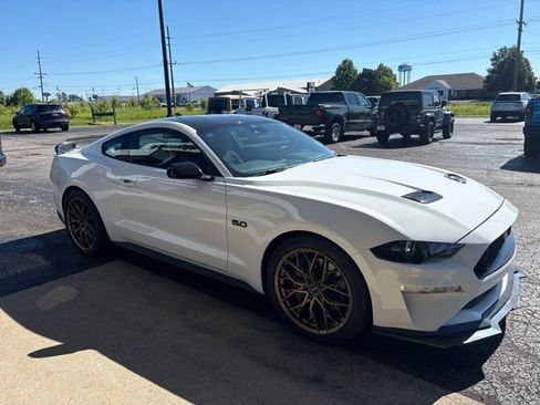 Used 2021 Ford Mustang GT RWD image 7