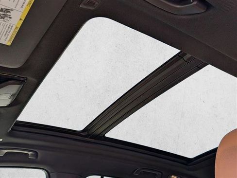 Certified 2022 BMW X5 sDrive40i w/ M Sport Package image 17