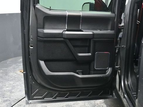 Used 2018 Ford F150 Lariat w/ Equipment Group 502A Luxury image 14