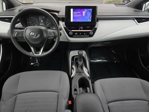 Certified 2025 Toyota Corolla SE image 13
