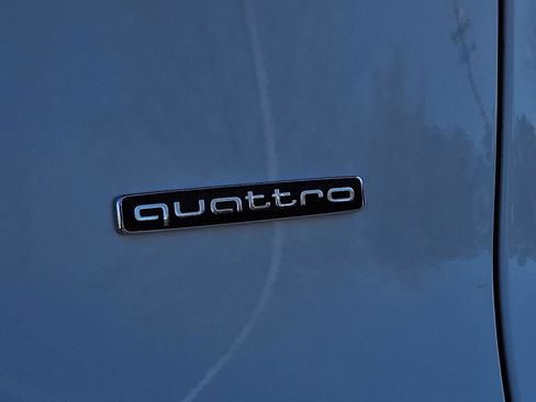 Used 2025 Audi Q5 Premium Plus w/ Premium Plus AWD/4WD image 33