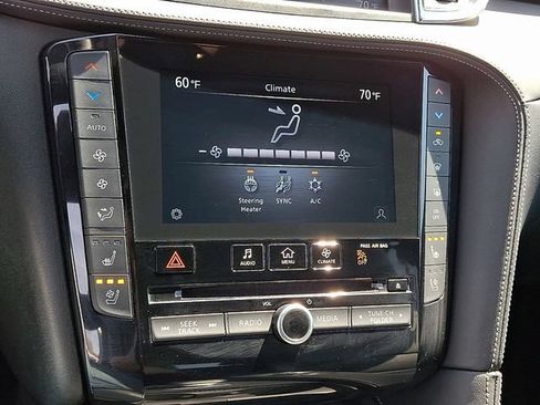 Certified 2024 INFINITI QX55 Essential AWD/4WD image 16