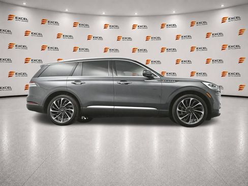 Used 2020 Lincoln Aviator Reserve w/ Equipment Group 202A AWD/4WD image 49