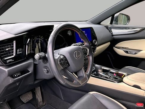 Used 2024 Lexus NX 350h AWD image 17