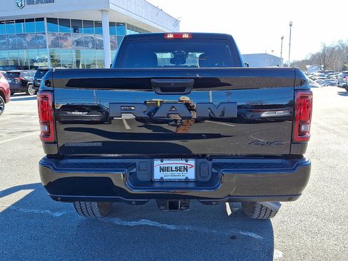 Used 2025 RAM 2500 Big Horn image 23