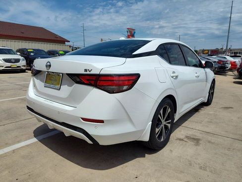 Used 2021 Nissan Sentra SV FWD image 4