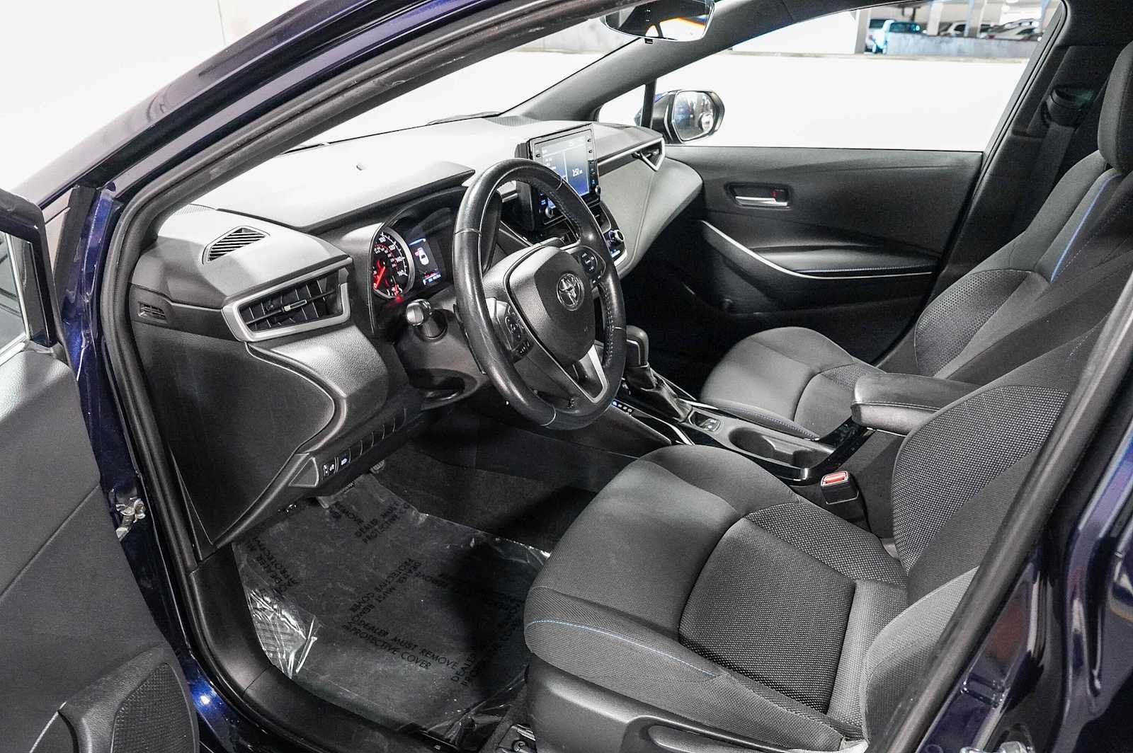 Certified 2022 Toyota Corolla SE w/ Carpet Mat Package (TMS) FWD image 17