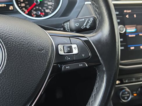Used 2018 Volkswagen Tiguan SE image 21