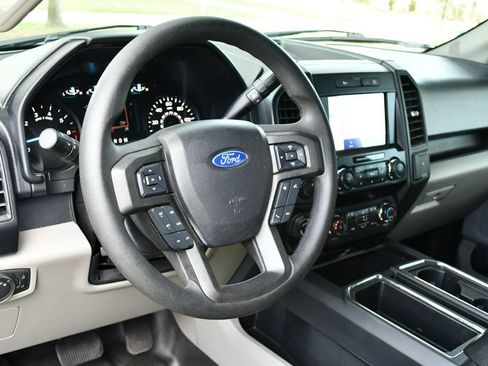 Used 2020 Ford F150 SuperCrew XL w/ Equipment Group 101A Mid AWD/4WD image 54
