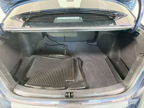 Used 2025 Toyota Corolla SE FWD image 25