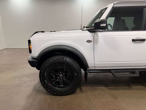 Used 2024 Ford Bronco Wildtrak AWD/4WD image 38