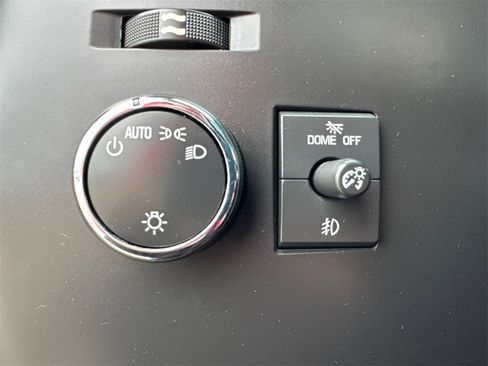 Used 2013 GMC Sierra 1500 SLE w/ Power Tech Package image 21