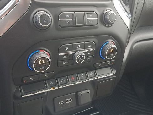 Used 2019 Chevrolet Silverado 1500 LT w/ All-Star Edition image 15